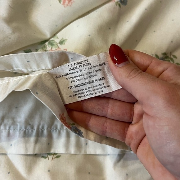 Vintage 90s Cottage-core Floral JC Penney Flowers Full Flat Sheet - Picture 3 of 5